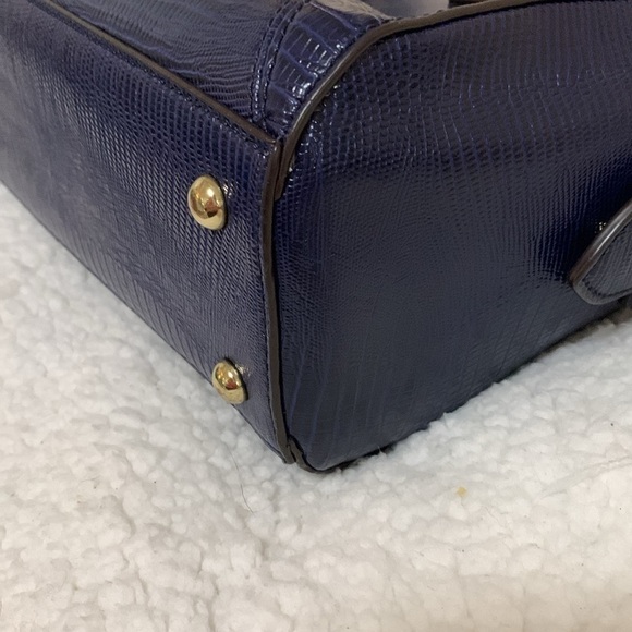 Anne Klein doctor type satchel - Picture 13 of 13